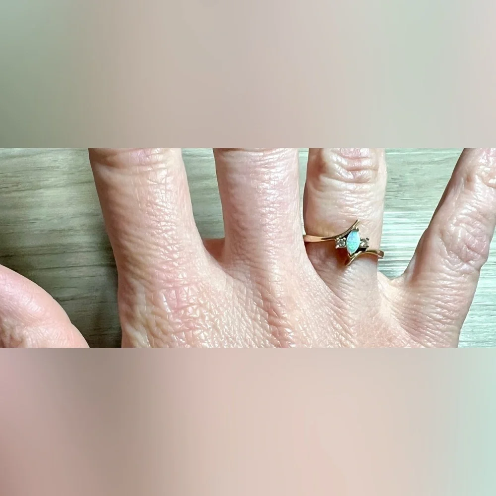 Antique Designer Signed 14KP Yellow Gold Opal & Diamond Ring, Size 6, 1.93g